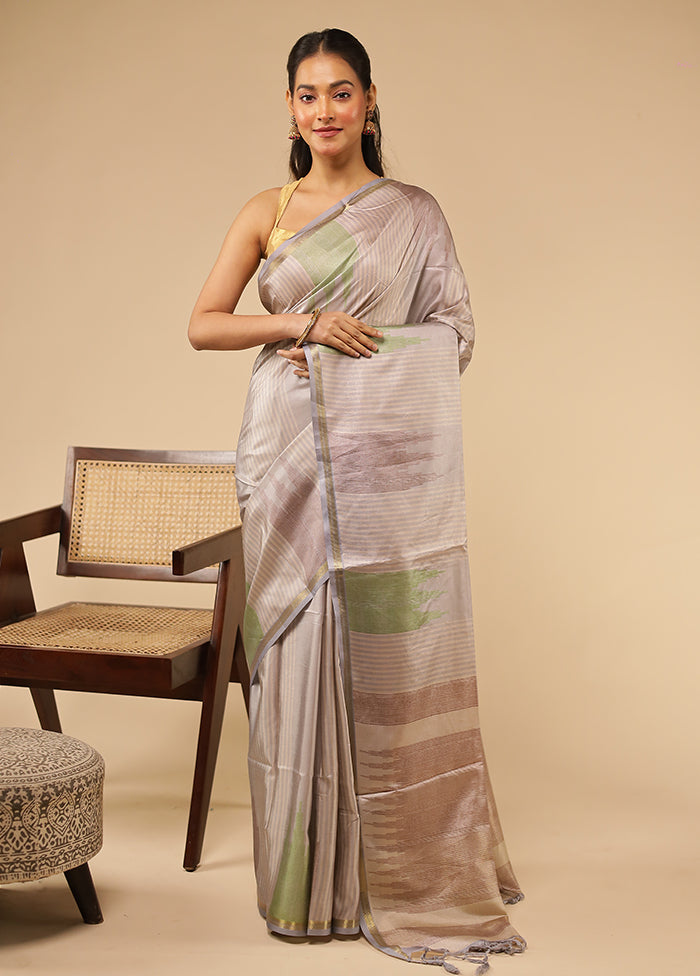 Cream Tussar Silk Saree With Blouse Piece