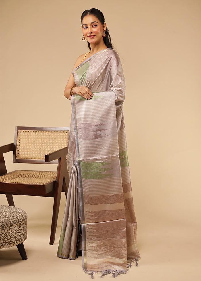 Cream Tussar Silk Saree With Blouse Piece