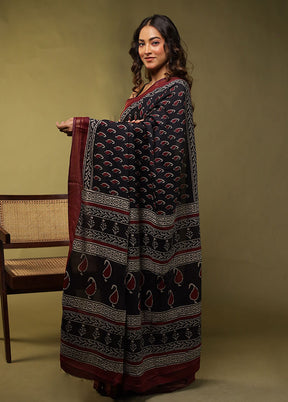 Black Chanderi Cotton Saree With Blouse Piece