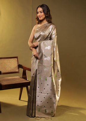 Grey Tussar Silk Saree With Blouse Piece