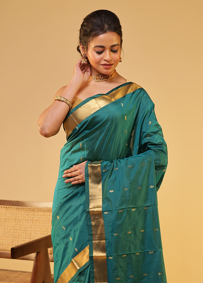 Green Handloom Kanjivaram Pure Silk Saree With Blouse Piece