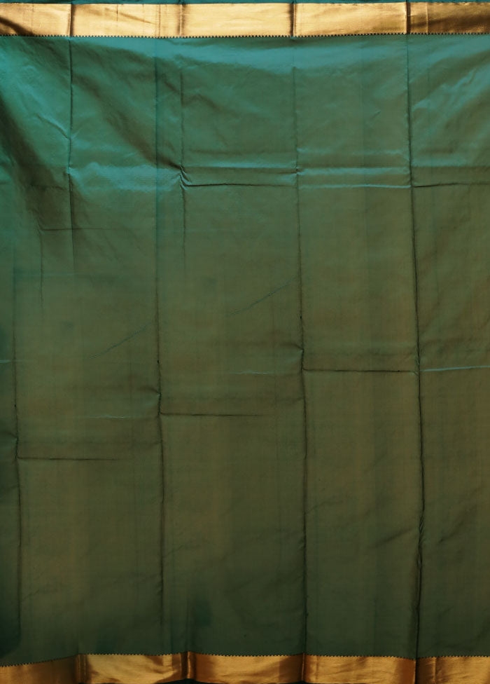 Green Handloom Kanjivaram Pure Silk Saree With Blouse Piece