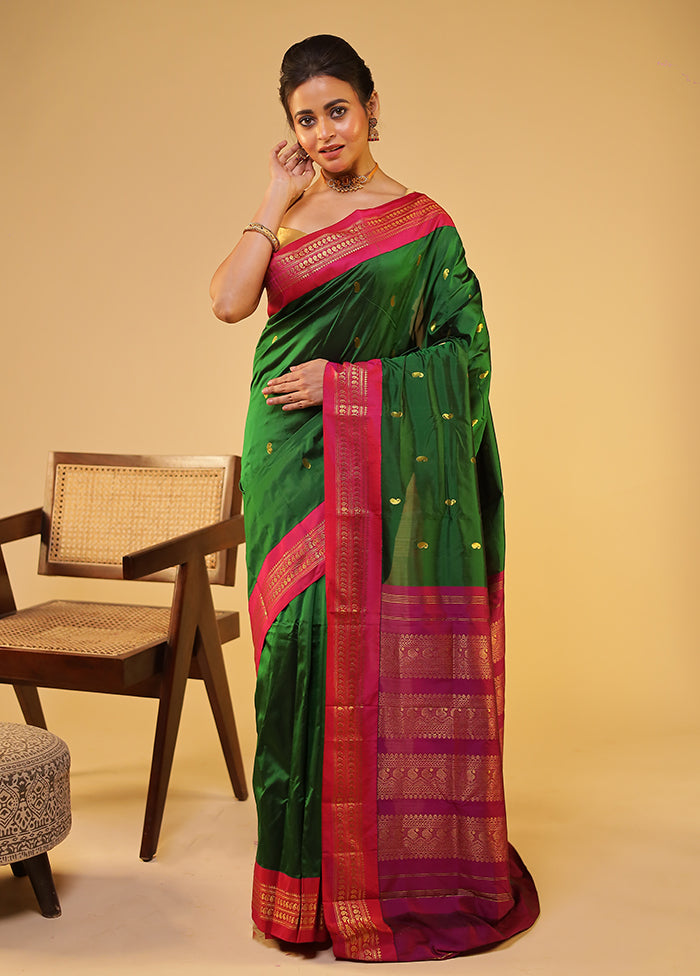 Green Kanjivaram Silk Saree With Blouse Piece