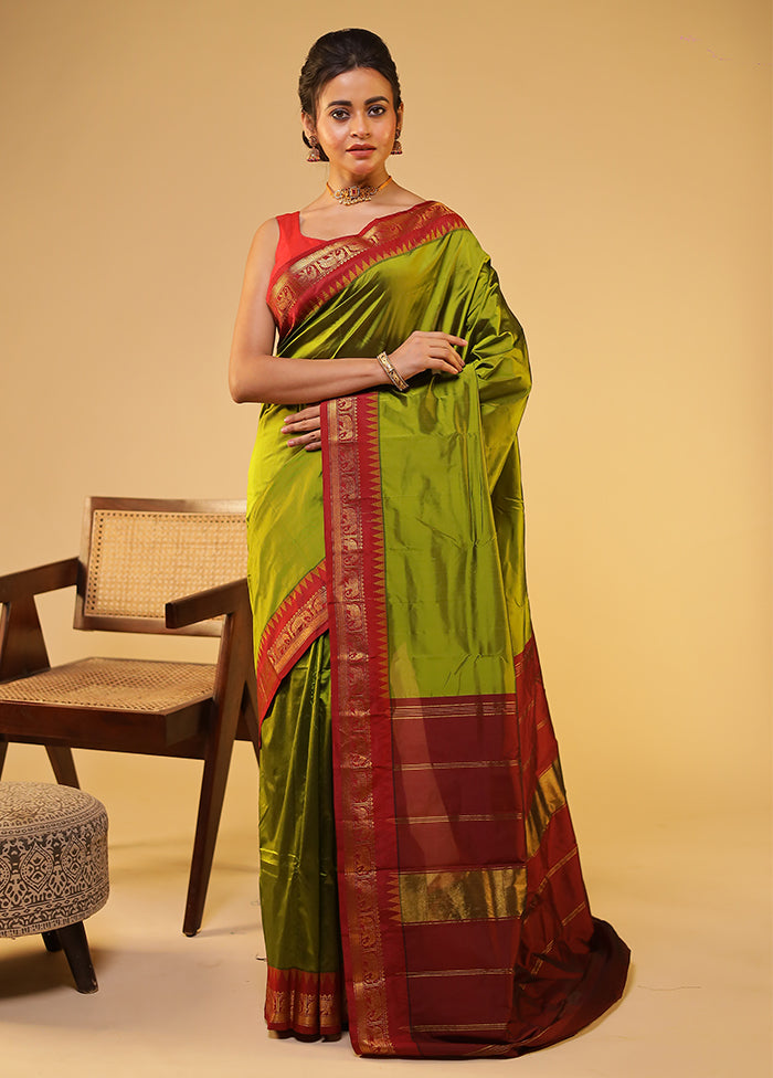 Green Kanjivaram Silk Saree With Blouse Piece