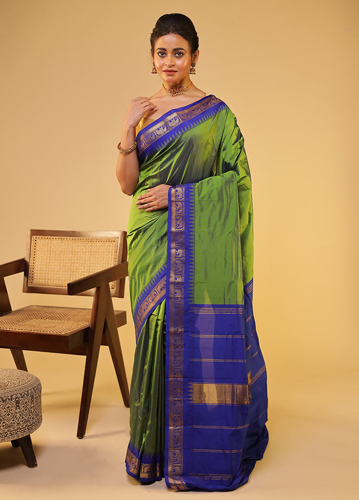 Green Kanjivaram Silk Saree With Blouse Piece