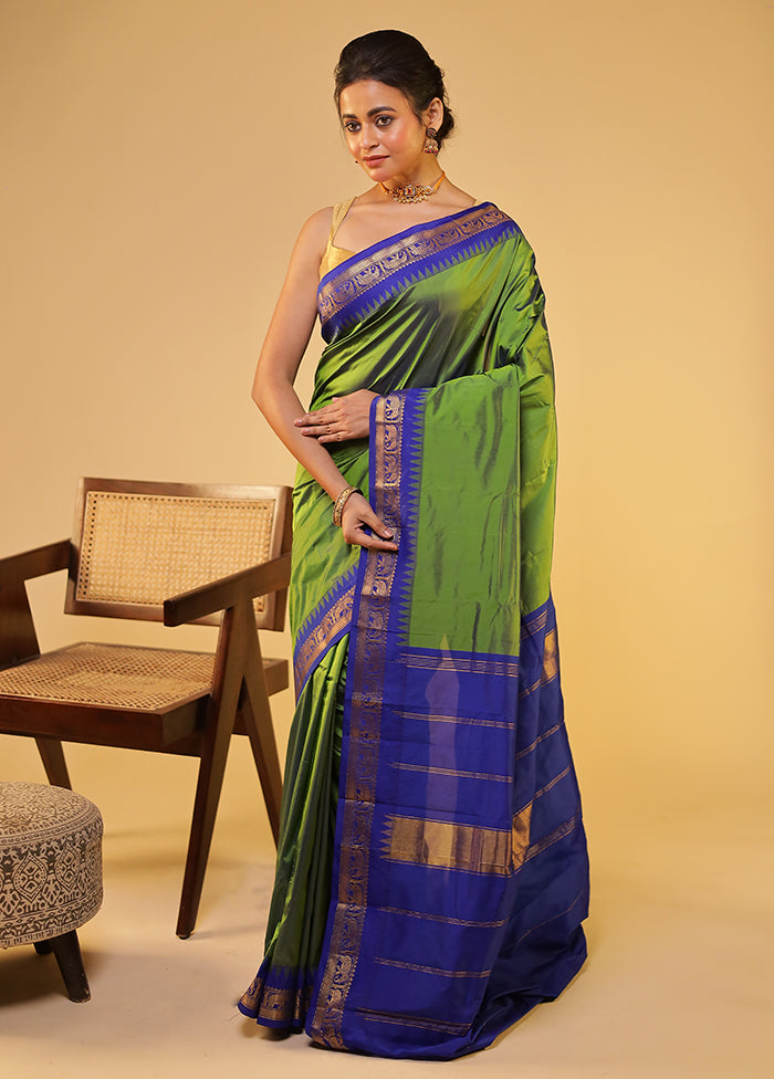 Green Kanjivaram Silk Saree With Blouse Piece