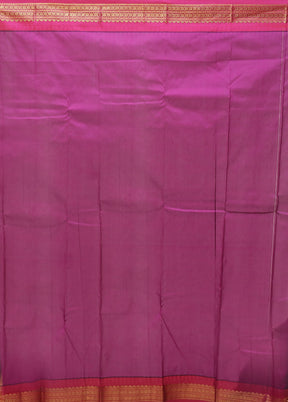 Green Kanjivaram Silk Saree With Blouse Piece