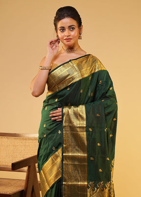 Green Handloom Kanjivaram Pure Silk Saree With Blouse Piece