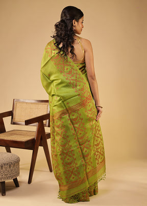 Green Handloom Tussar Pure Silk Saree With Blouse Piece
