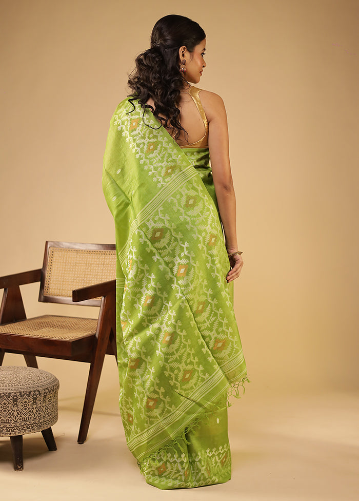 Green Handloom Tussar Pure Silk Saree With Blouse Piece