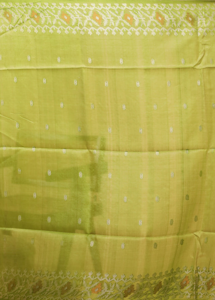 Green Handloom Tussar Pure Silk Saree With Blouse Piece