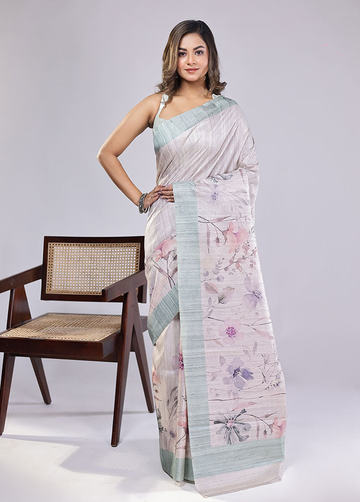 Cream Tussar Silk Saree With Blouse Piece