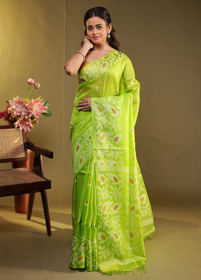 Green Handloom Tussar Pure Silk Saree With Blouse Piece