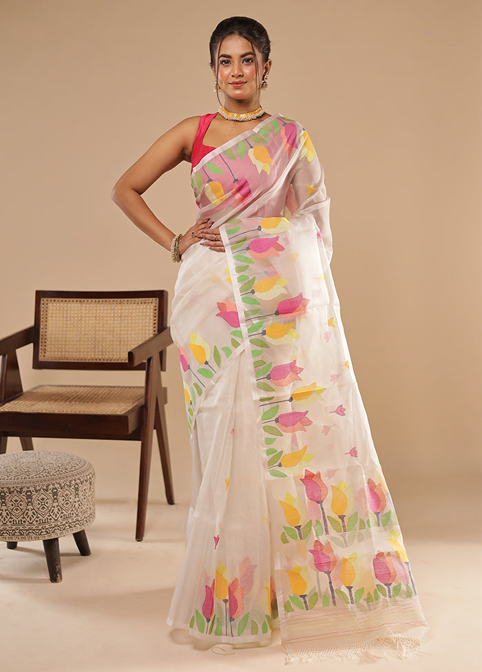 Cream Handloom Tussar Pure Silk Saree With Blouse Piece