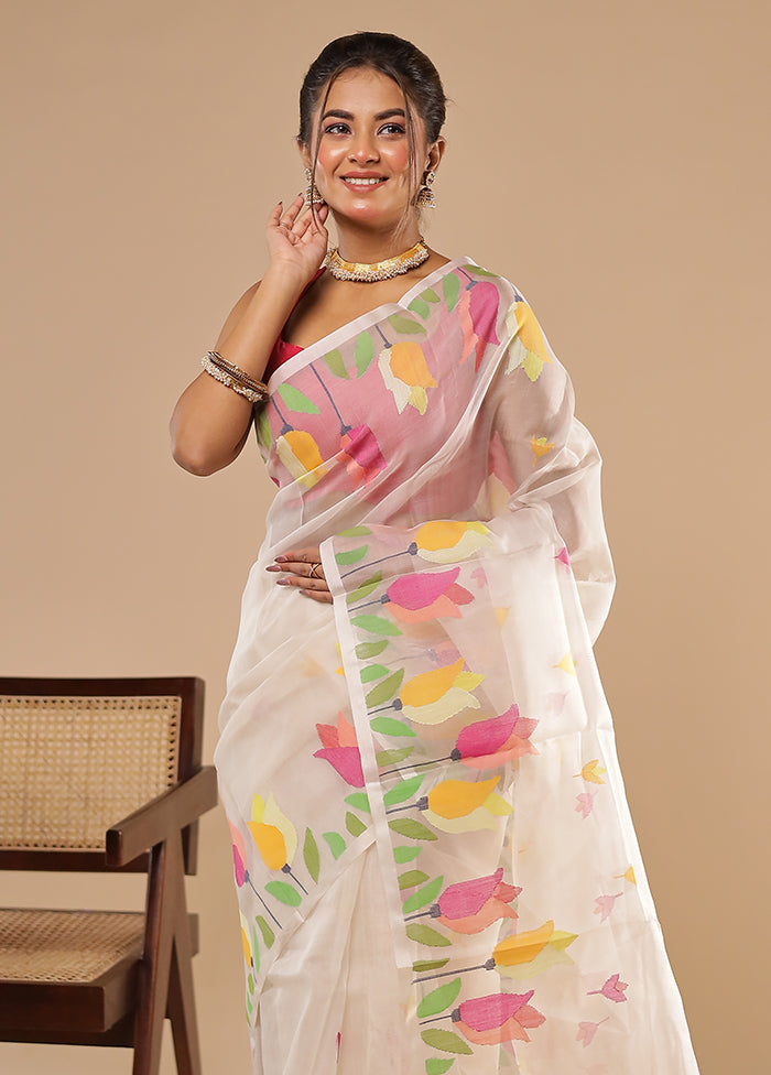 Cream Handloom Tussar Pure Silk Saree With Blouse Piece