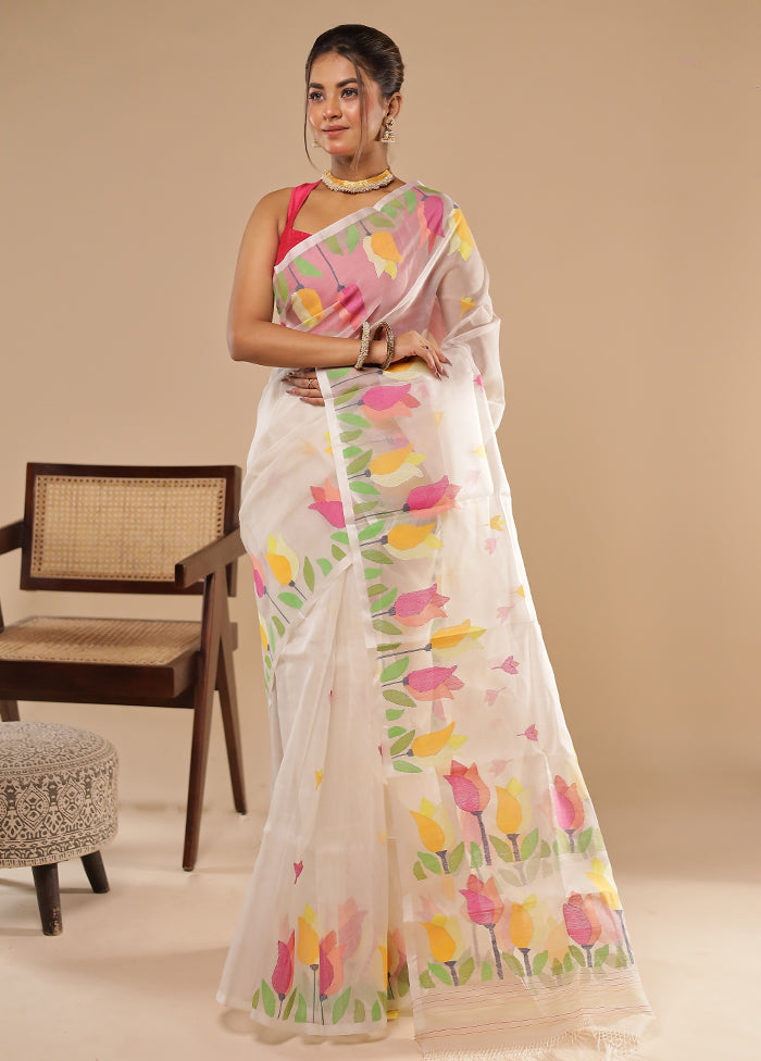 Cream Handloom Tussar Pure Silk Saree With Blouse Piece
