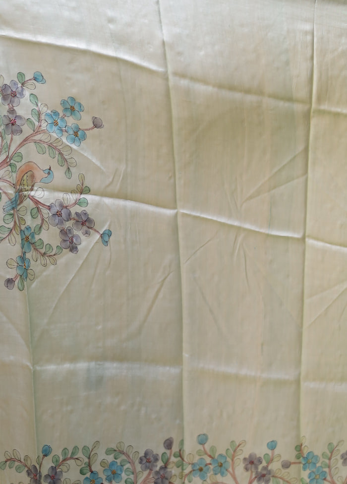 Green Handloom Tussar Pure Silk Saree With Blouse Piece