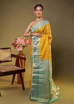 Yellow Gadwal Silk Saree Without Blouse Piece
