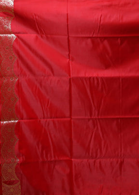 Red Banarasi Silk Saree With Blouse Piece