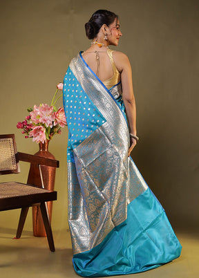 Blue Banarasi Silk Saree With Blouse Piece