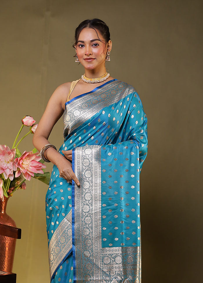 Blue Banarasi Silk Saree With Blouse Piece