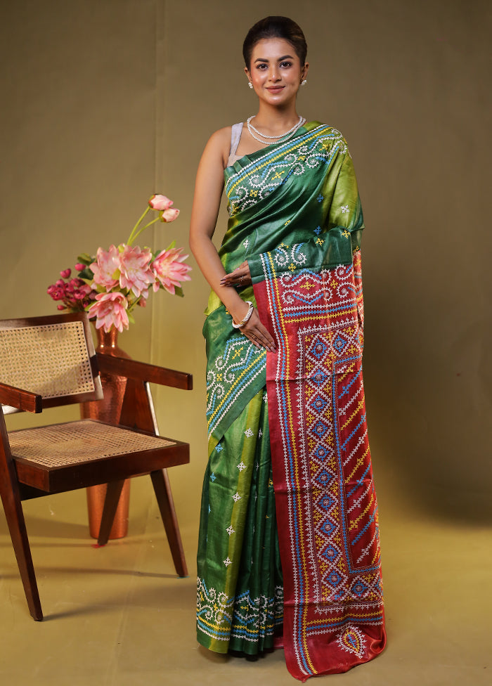 Maroon Handloom Kantha Stitch Pure Silk Saree With Blouse Piece