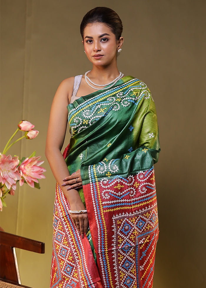 Maroon Handloom Kantha Stitch Pure Silk Saree With Blouse Piece