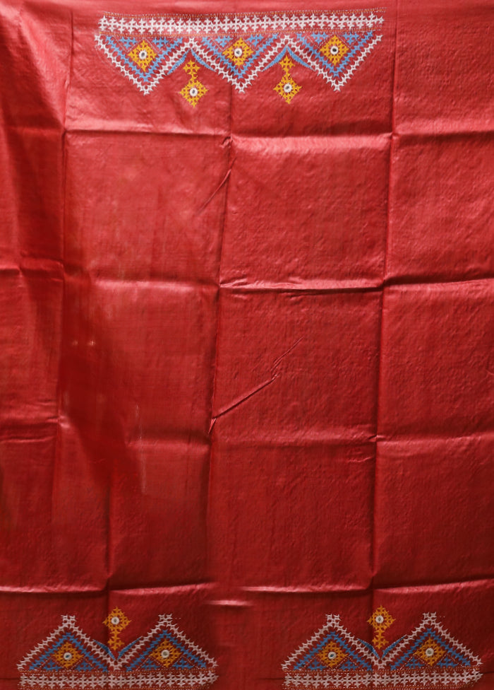 Maroon Handloom Kantha Stitch Pure Silk Saree With Blouse Piece