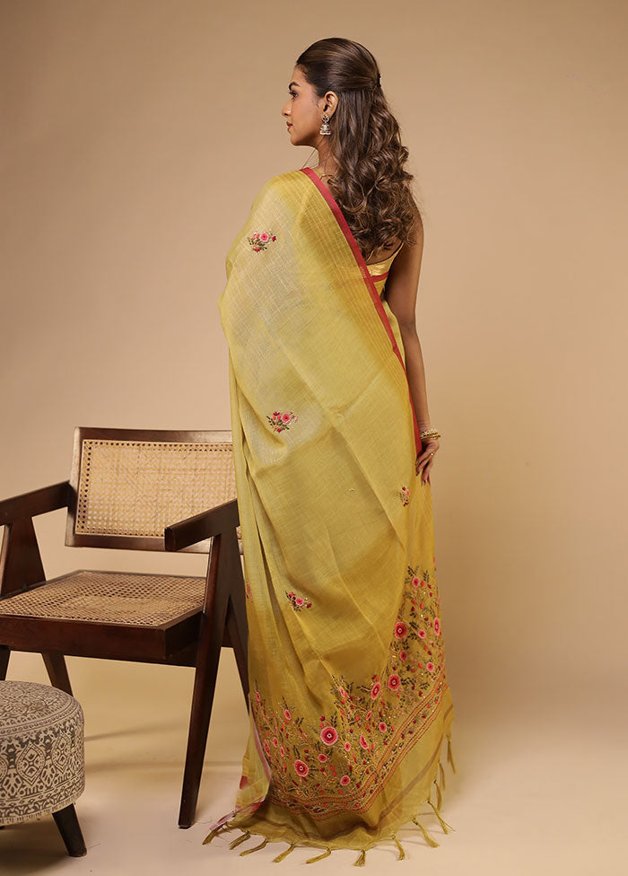 Yellow Linen Silk Saree With Blouse Piece