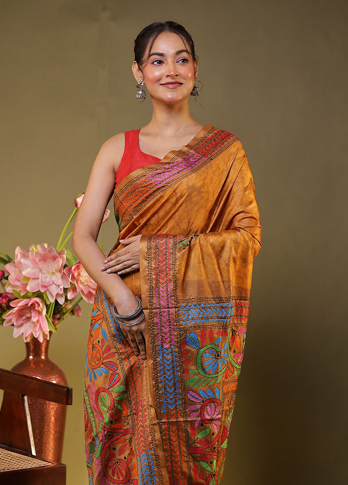 Cream Kantha Stitch Silk Saree With Blouse Piece