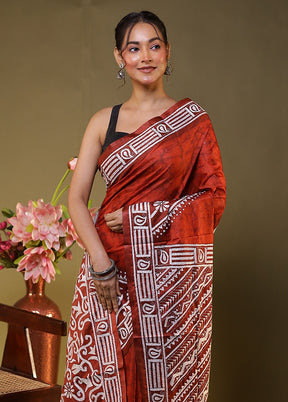 Maroon Kantha Stitch Silk Saree With Blouse Piece