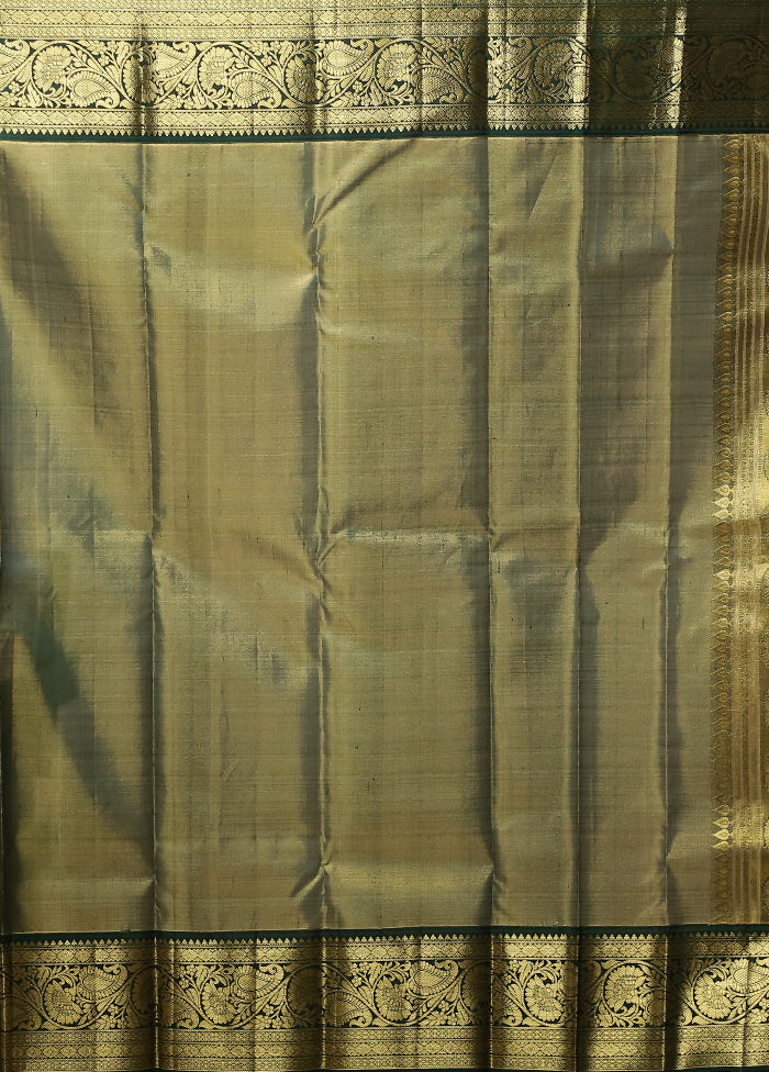 Cream Handloom Kanchipuram Pure Silk Saree With Blouse Piece