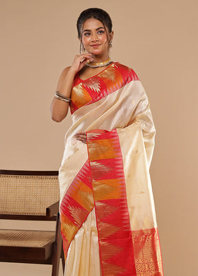 Sindoor Shaam Duo – Red Kanchipuram & Cream Georgette Sarees