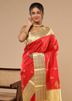 Red Handloom Kanchipuram Pure Silk Saree With Blouse Piece