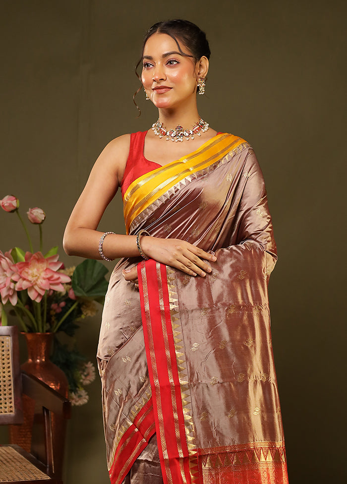 Deep Daan Duo – Red Kanjivaram & Green Printed Silk Sarees