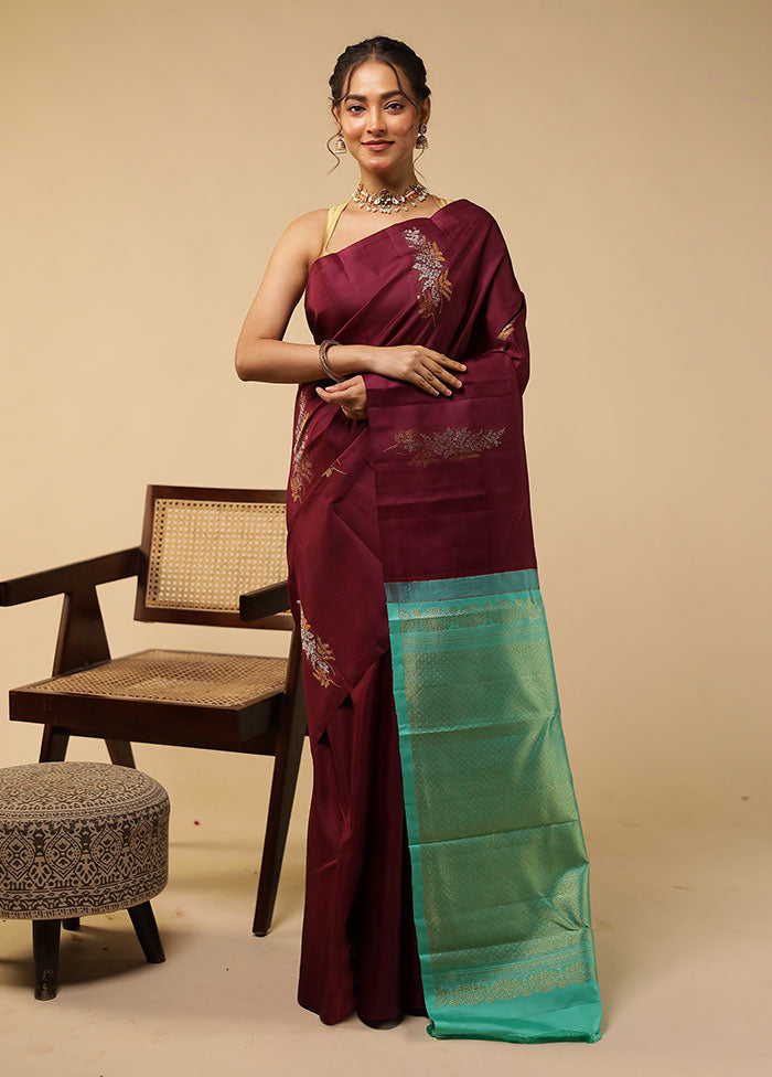 Purple Handloom Kanchipuram Pure Silk Saree With Blouse Piece