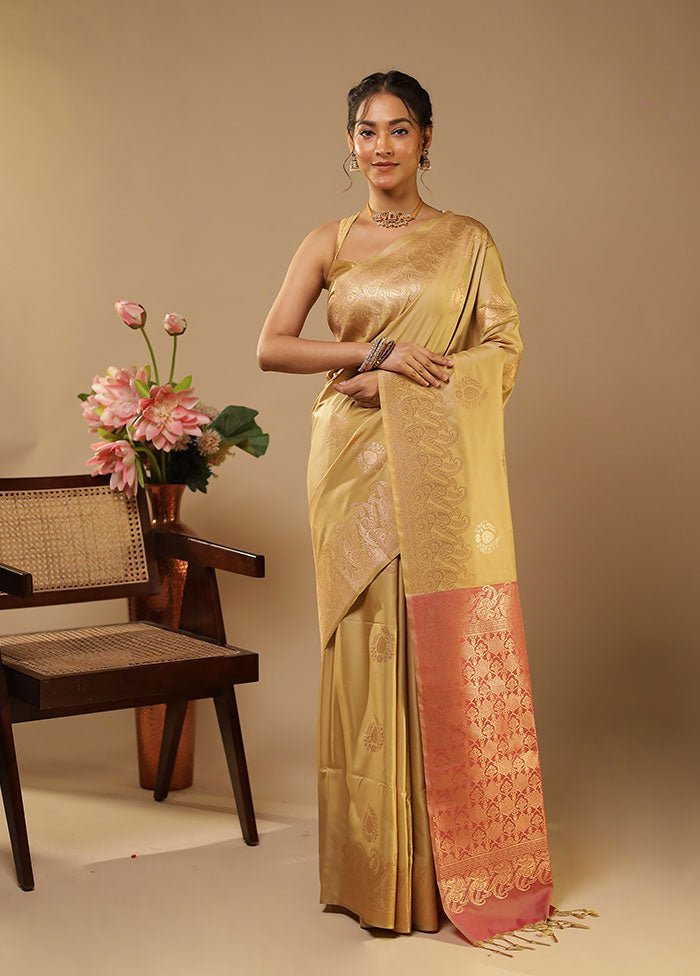 Cream Kanjivaram Silk Saree With Blouse Piece