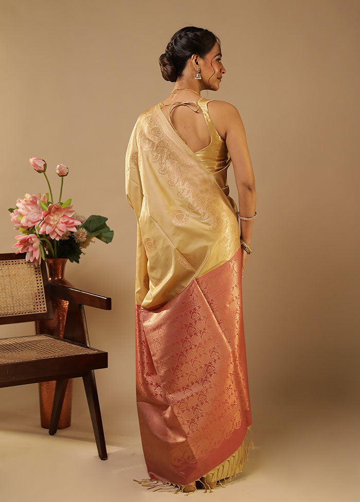 Cream Kanjivaram Silk Saree With Blouse Piece
