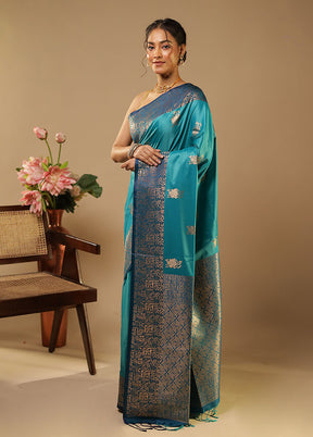 Green Kanjivaram Silk Saree With Blouse Piece
