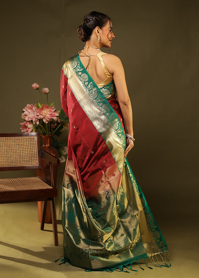 Green Kanjivaram Silk Saree With Blouse Piece