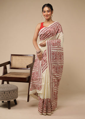 Cream Handloom Kantha Stitch Pure Silk Saree With Blouse Piece