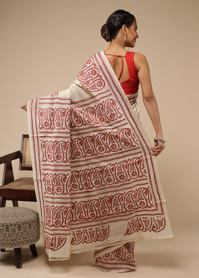 Cream Handloom Kantha Stitch Pure Silk Saree With Blouse Piece