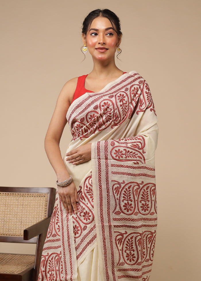 Cream Handloom Kantha Stitch Pure Silk Saree With Blouse Piece