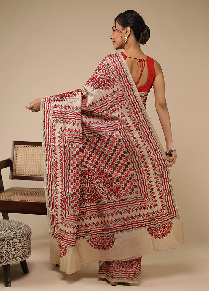 Cream Handloom Kantha Stitch Pure Silk Saree With Blouse Piece