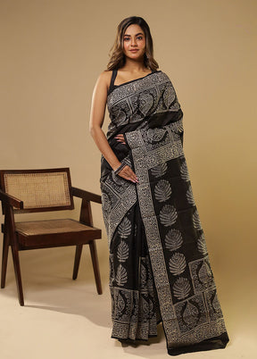 Black Printed Pure Silk Saree Without Blouse Piece