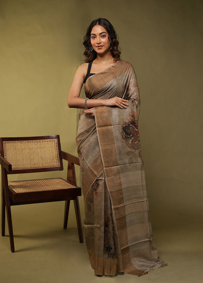 Grey Handloom Tussar Pure Silk Saree With Blouse Piece