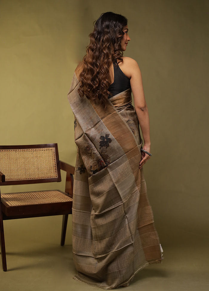 Grey Handloom Tussar Pure Silk Saree With Blouse Piece
