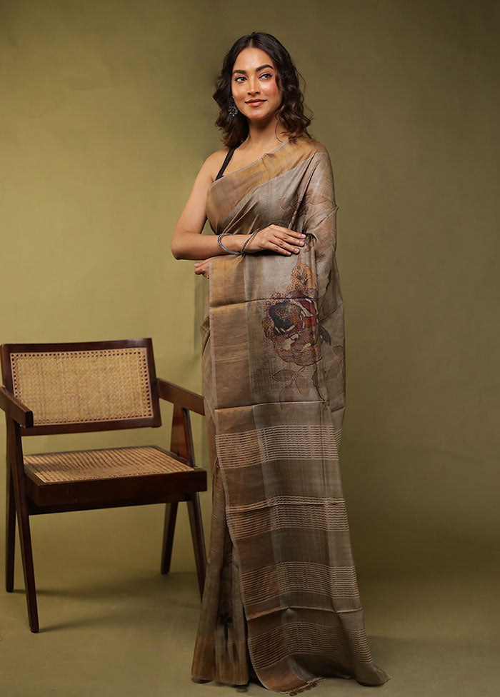 Grey Handloom Tussar Pure Silk Saree With Blouse Piece