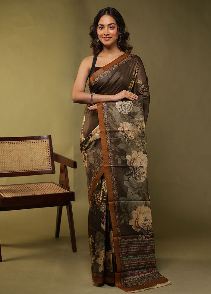 Cream Handloom Tussar Pure Silk Saree With Blouse Piece