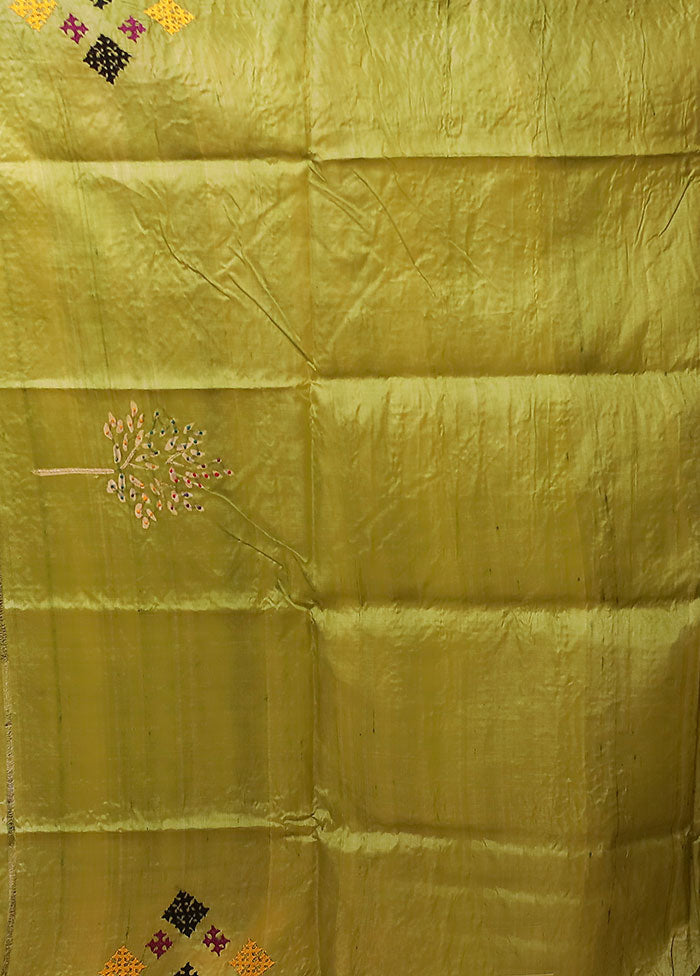 Multicolor Handloom Tussar Pure Silk Saree With Blouse Piece